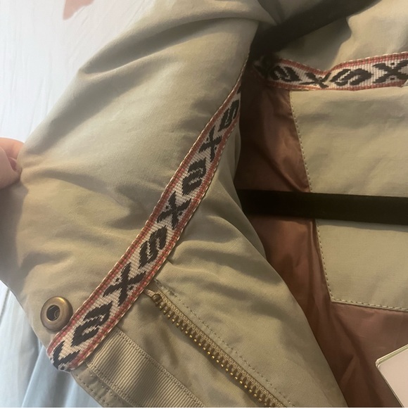 NWT Faherty Chalet Puffer Coat in Sage Green- Multiple Sizes Available - Picture 7 of 16